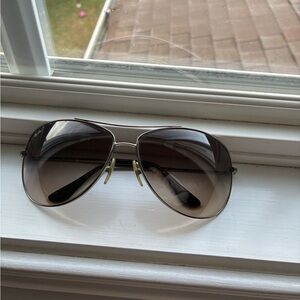 Ray-Ban Black and Silver Aviator Sunglasses